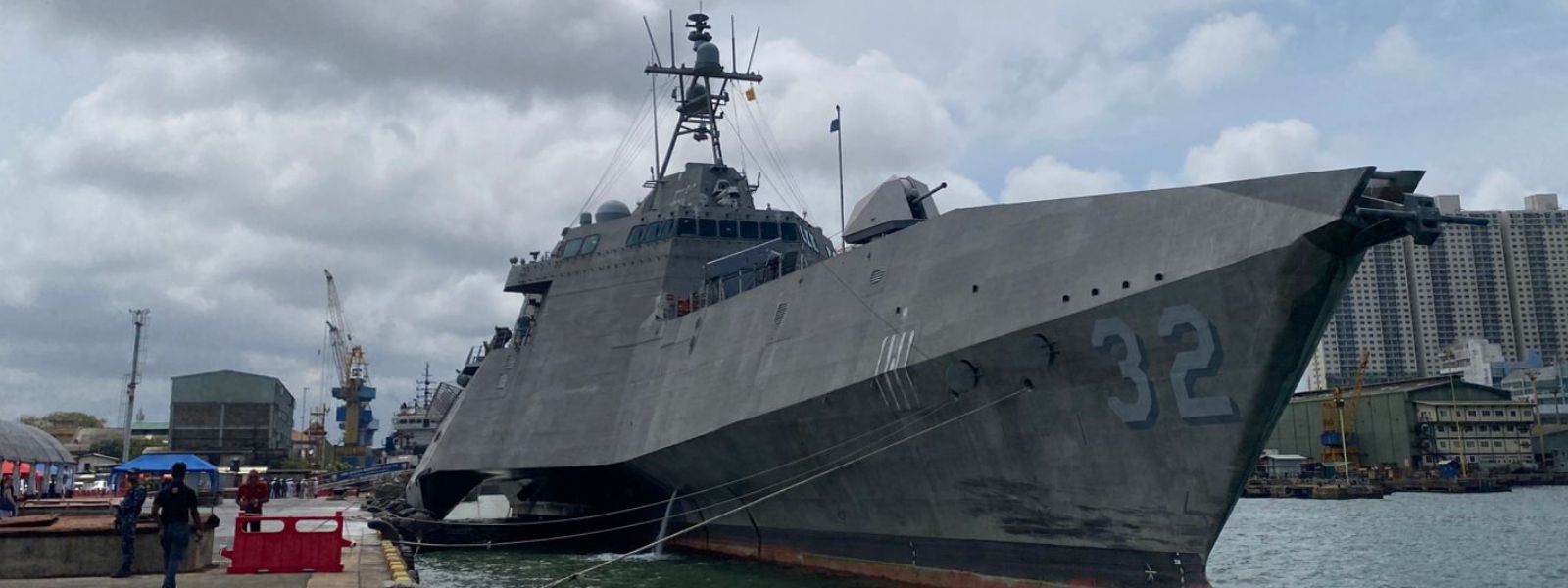 USS Santa Barbara Makes First Visit to Colombo